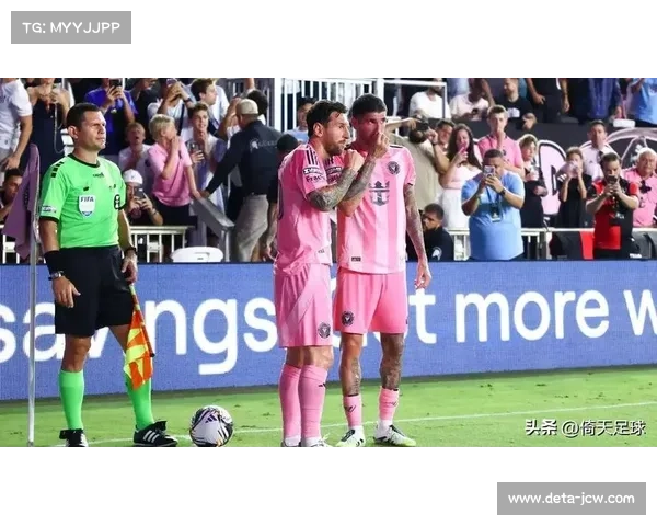 马尔默主场3比0大胜奥洛莫茨 哈克萨巴诺维奇双响领衔欧联附加赛占优